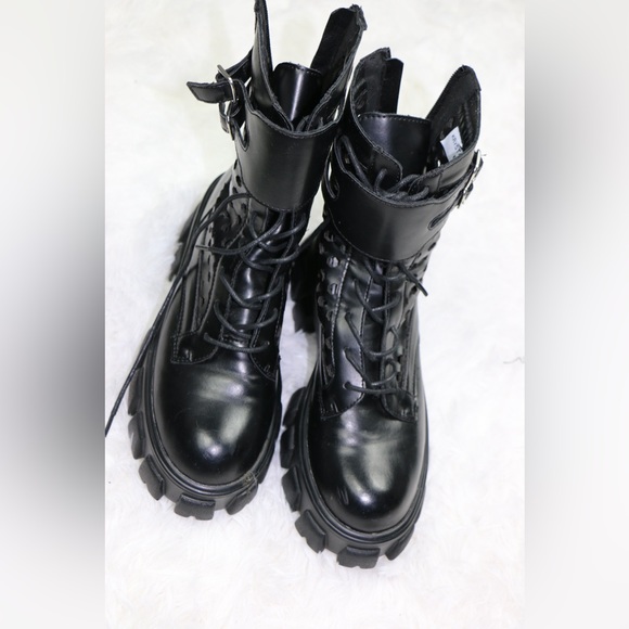 Mudd KRYSTAL-105L Women’s Black Combat Boots Size 6.5 Chunky Platform Lace-Up - Picture 1 of 11